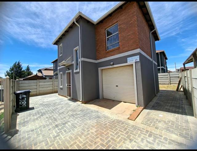 3 BEDROOM HOUSE FOR SALE IN LEOPARD’S REST